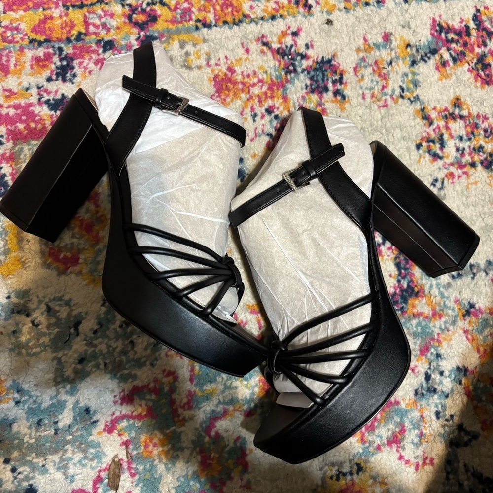 Marc Fisher Black Platform Sandals